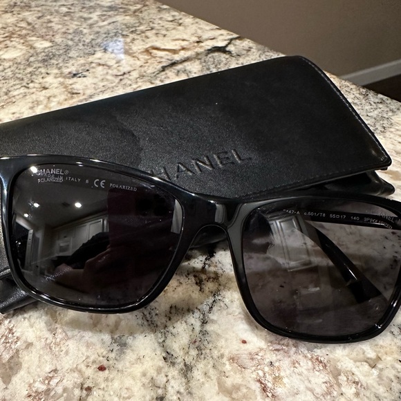 Chanel Black Polarized Square Sunglasses - Picture 2 of 11
